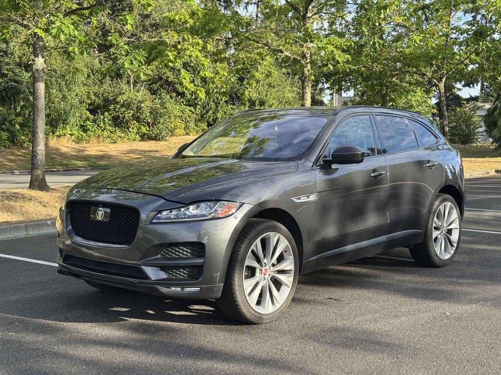 2018 JAGUAR F-Pace