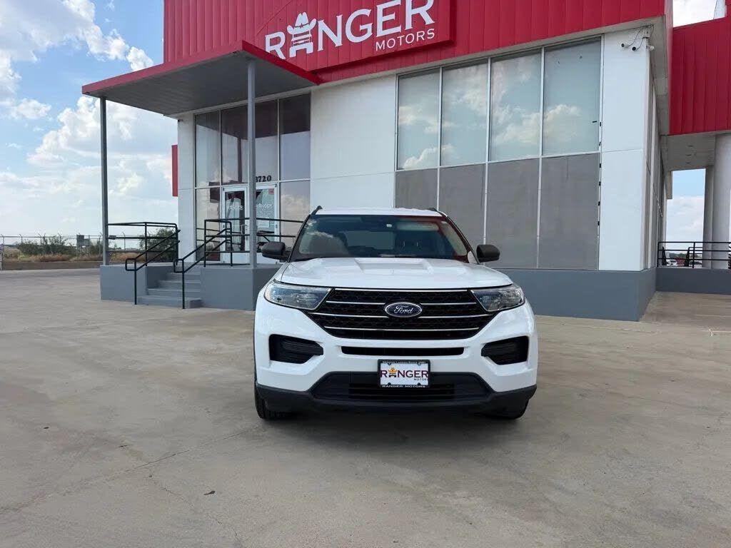 2020 FORD Explorer
