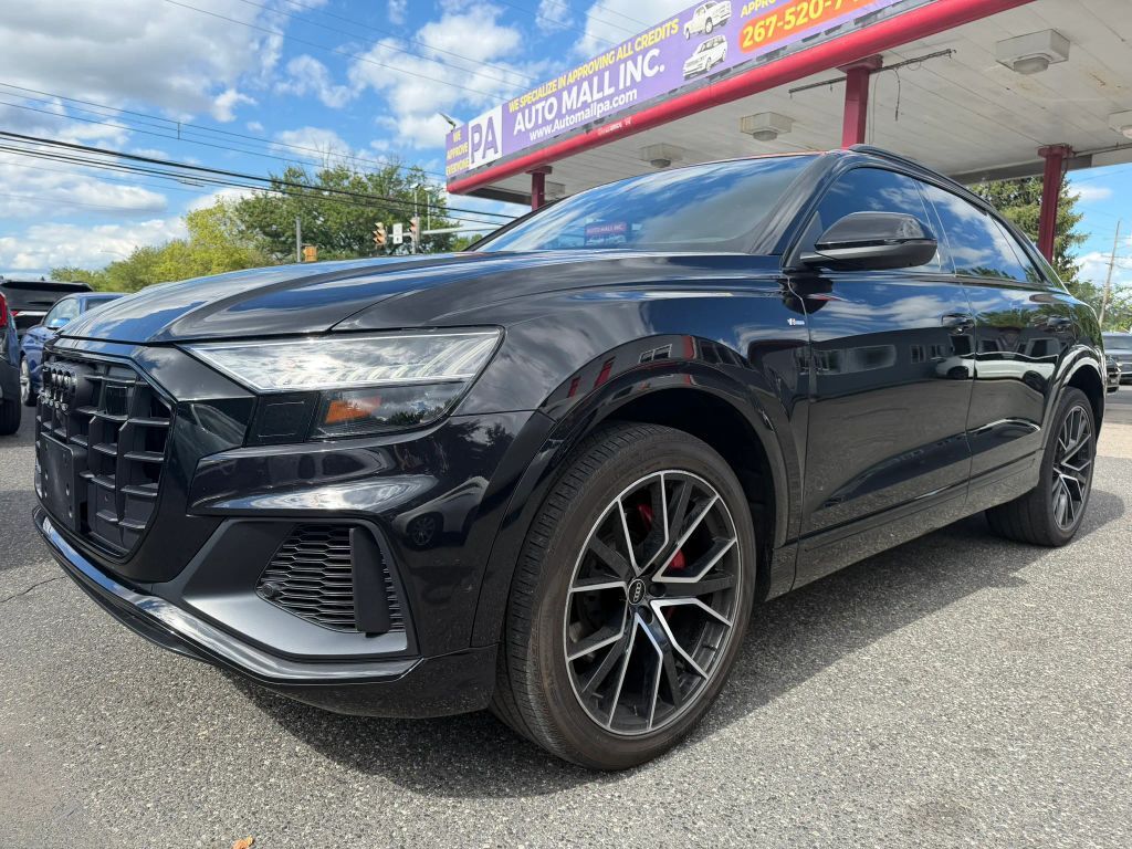 2021 Audi Q8