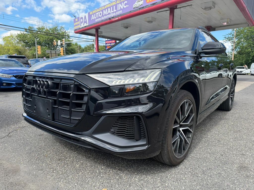2021 AUDI Q8