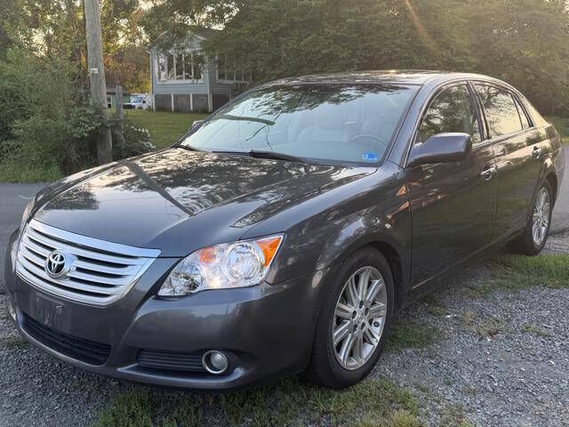 2010 TOYOTA Avalon