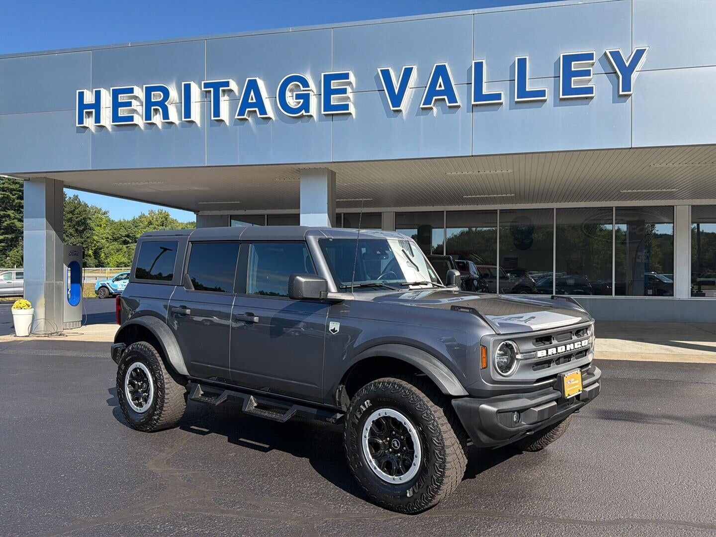2023 FORD Bronco