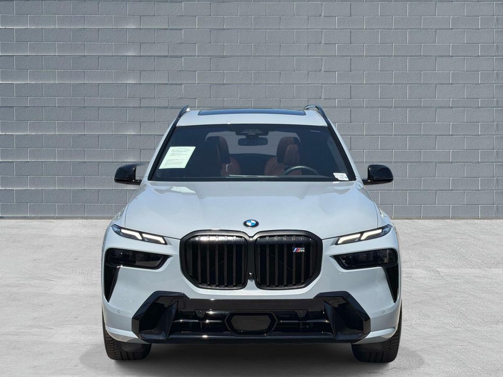 2026 BMW X7