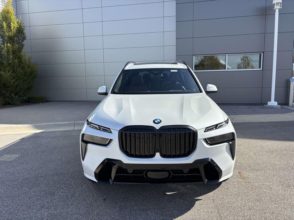 2026 BMW X7
