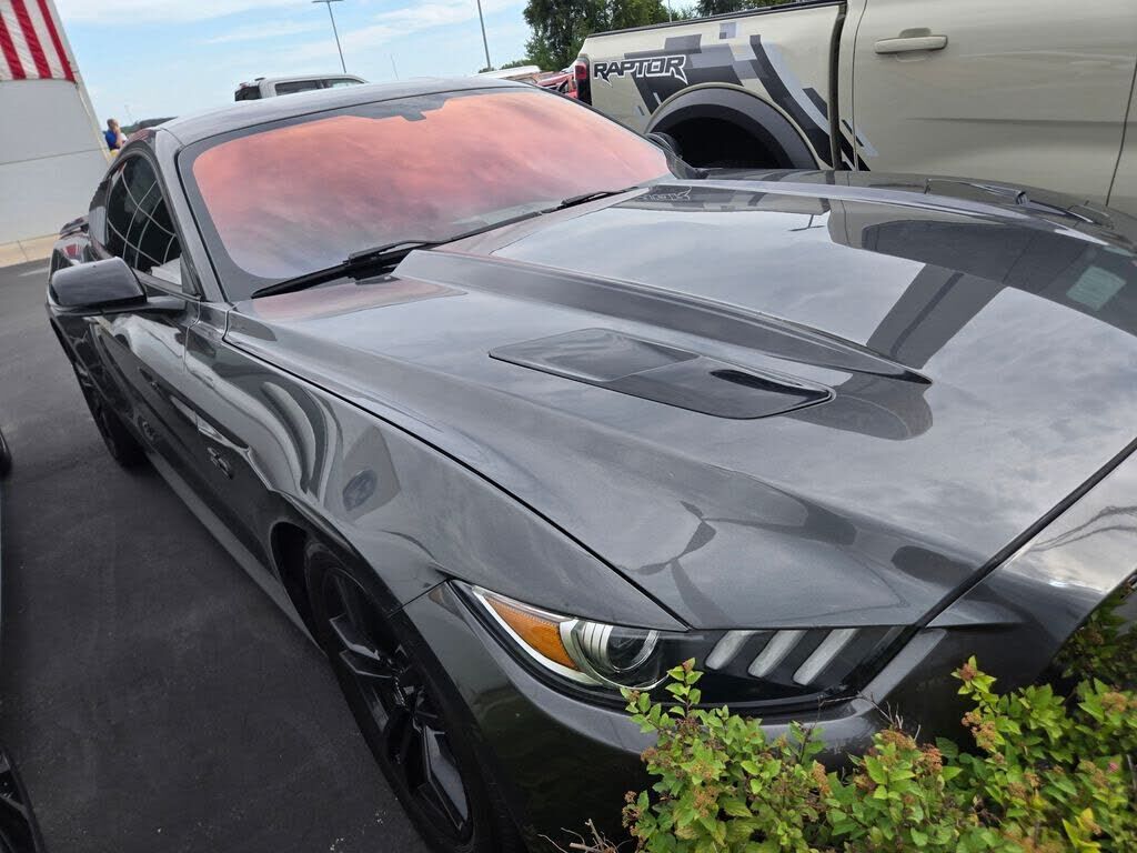 2016 FORD Mustang