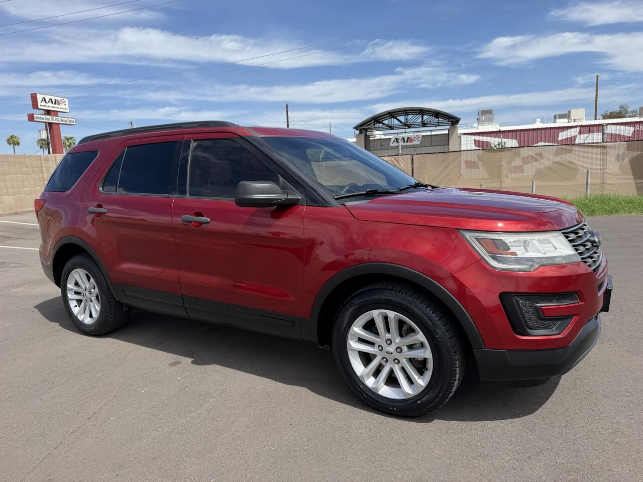 2017 FORD Explorer