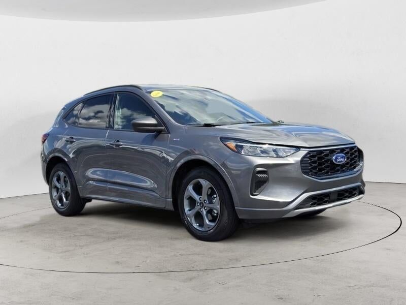 2024 FORD Escape