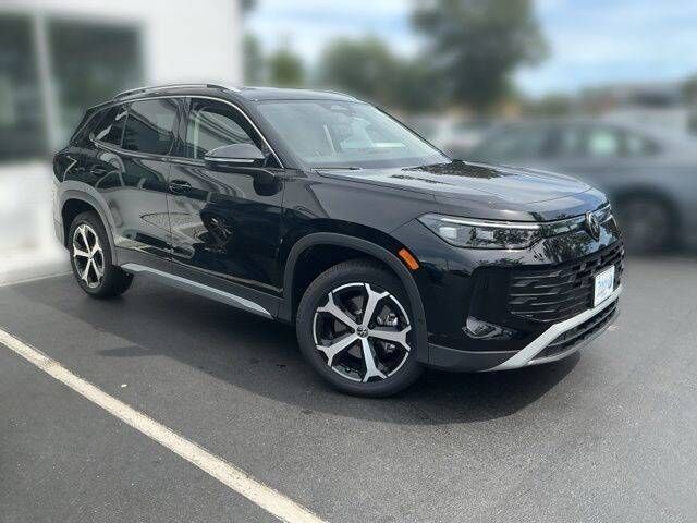 2026 VOLKSWAGEN Tiguan