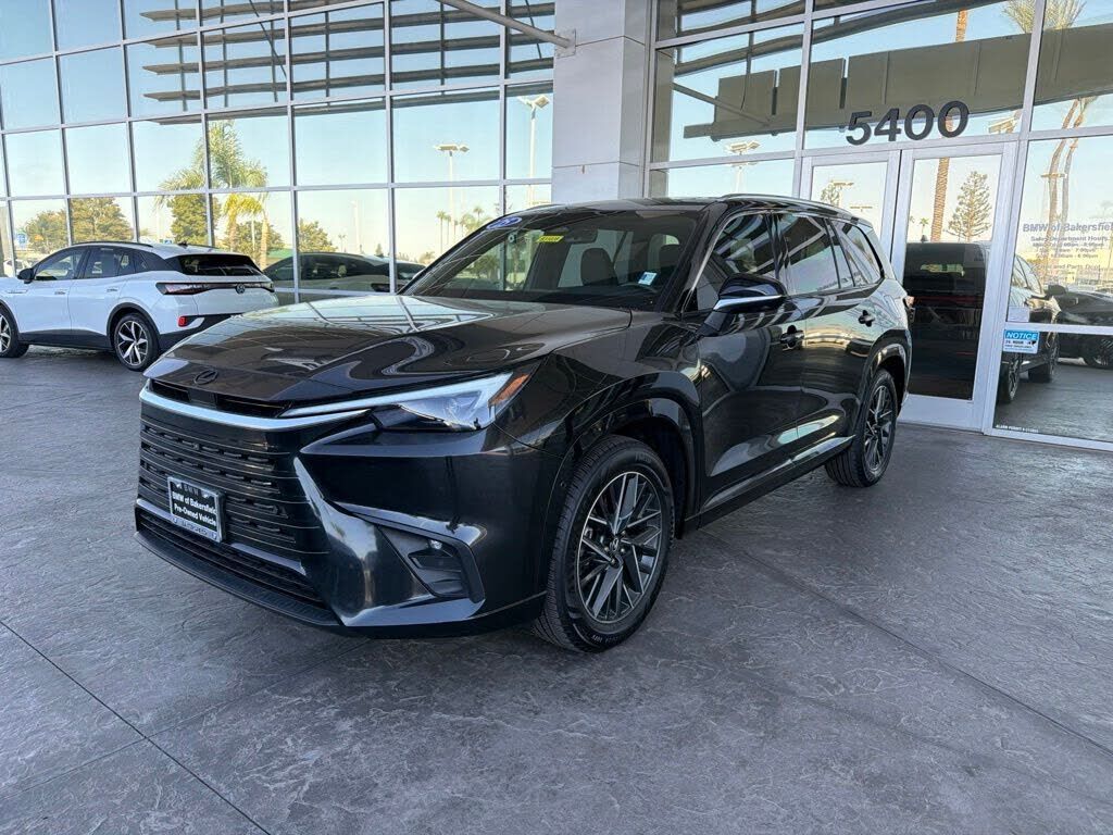2025 LEXUS TX