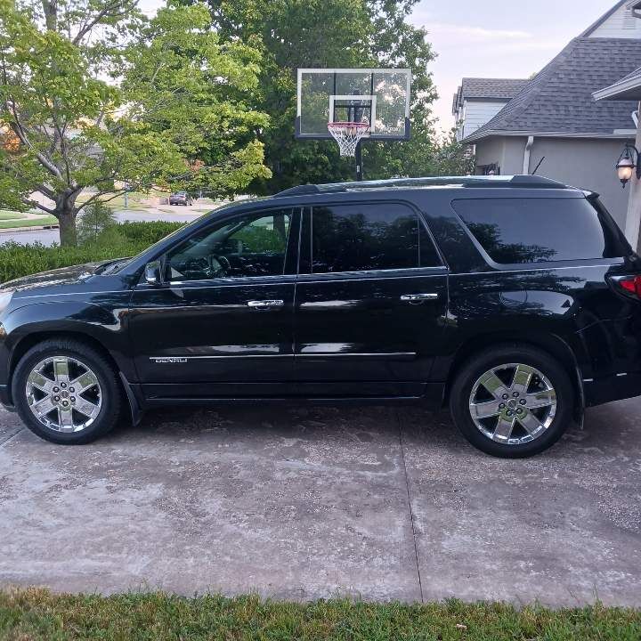2014 GMC Acadia