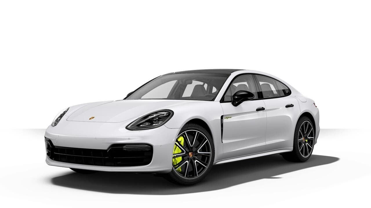 2018 PORSCHE Panamera