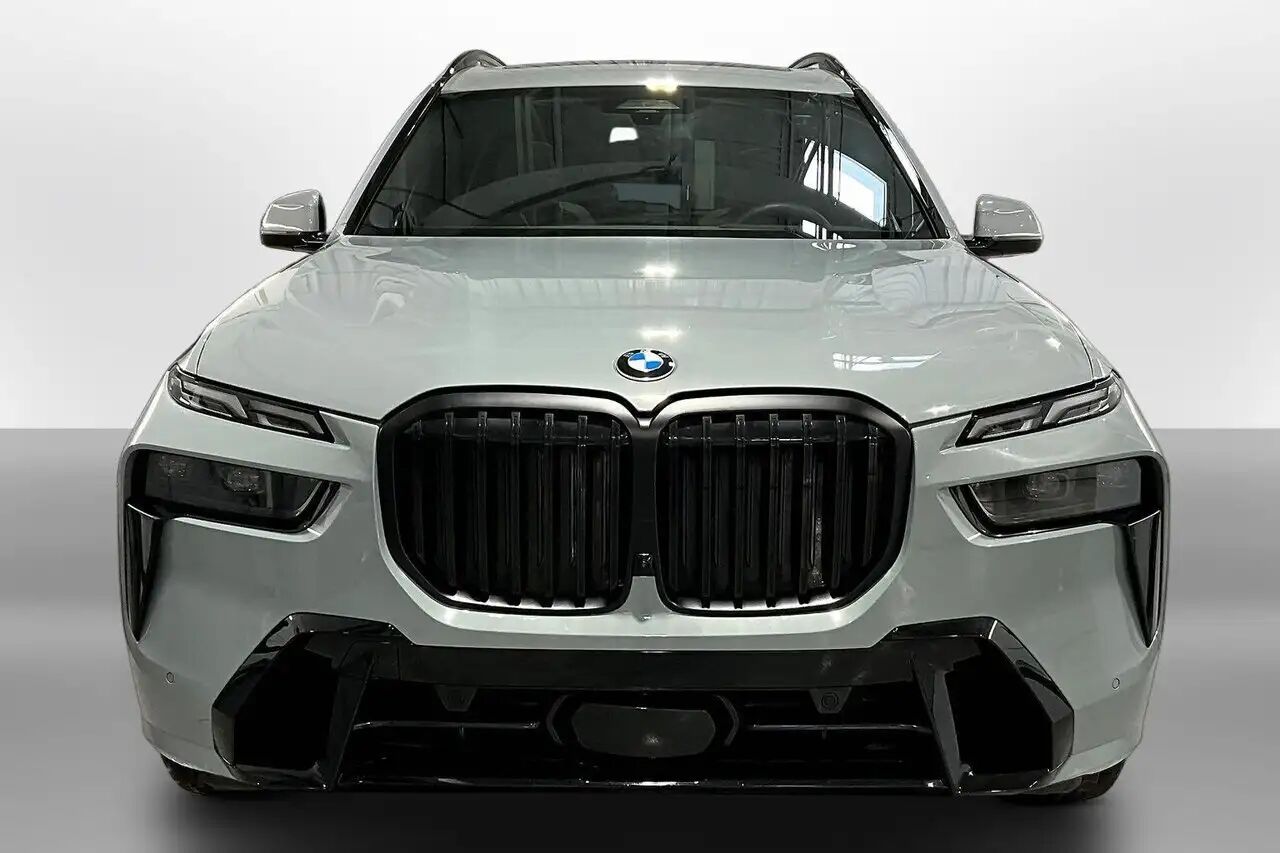 2024 BMW X7
