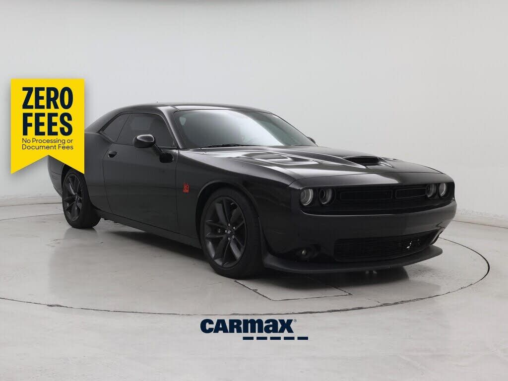 2019 DODGE Challenger