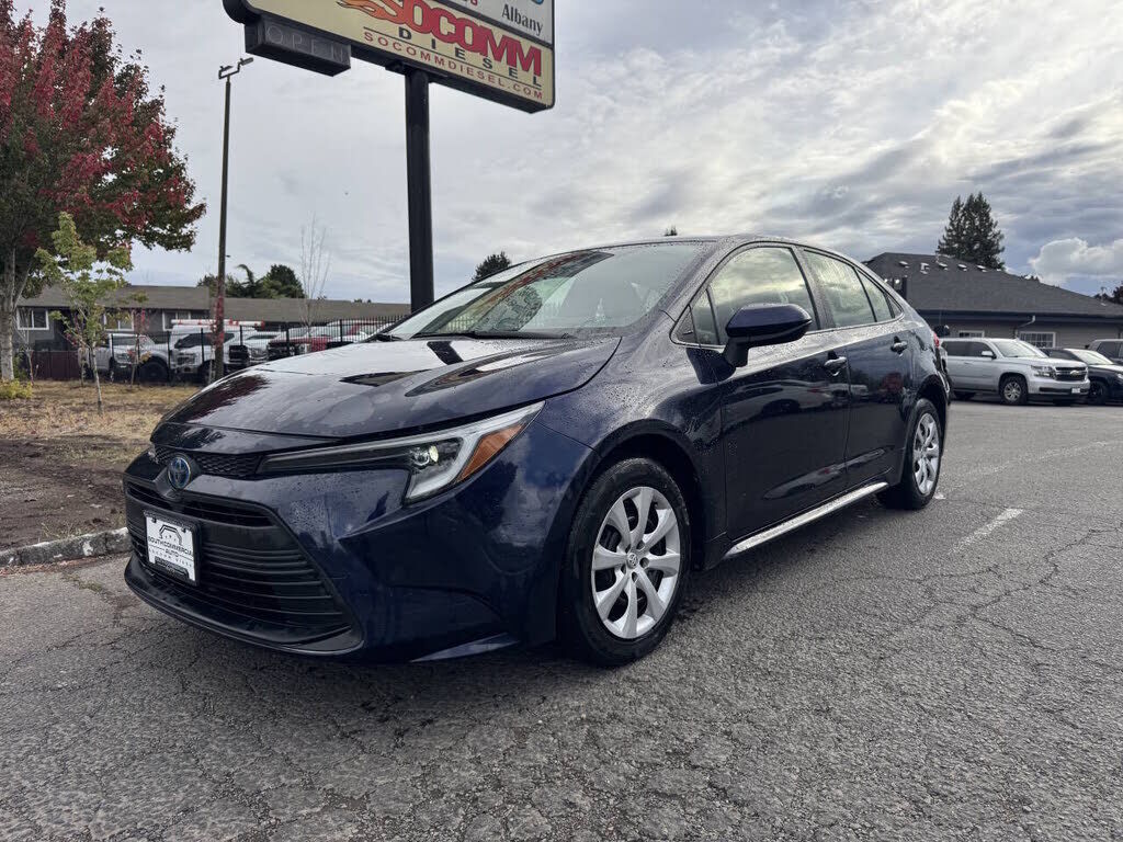 2023 TOYOTA Corolla