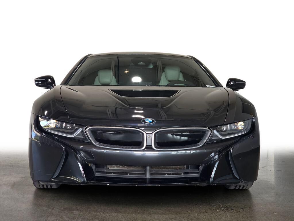 2014 BMW i8