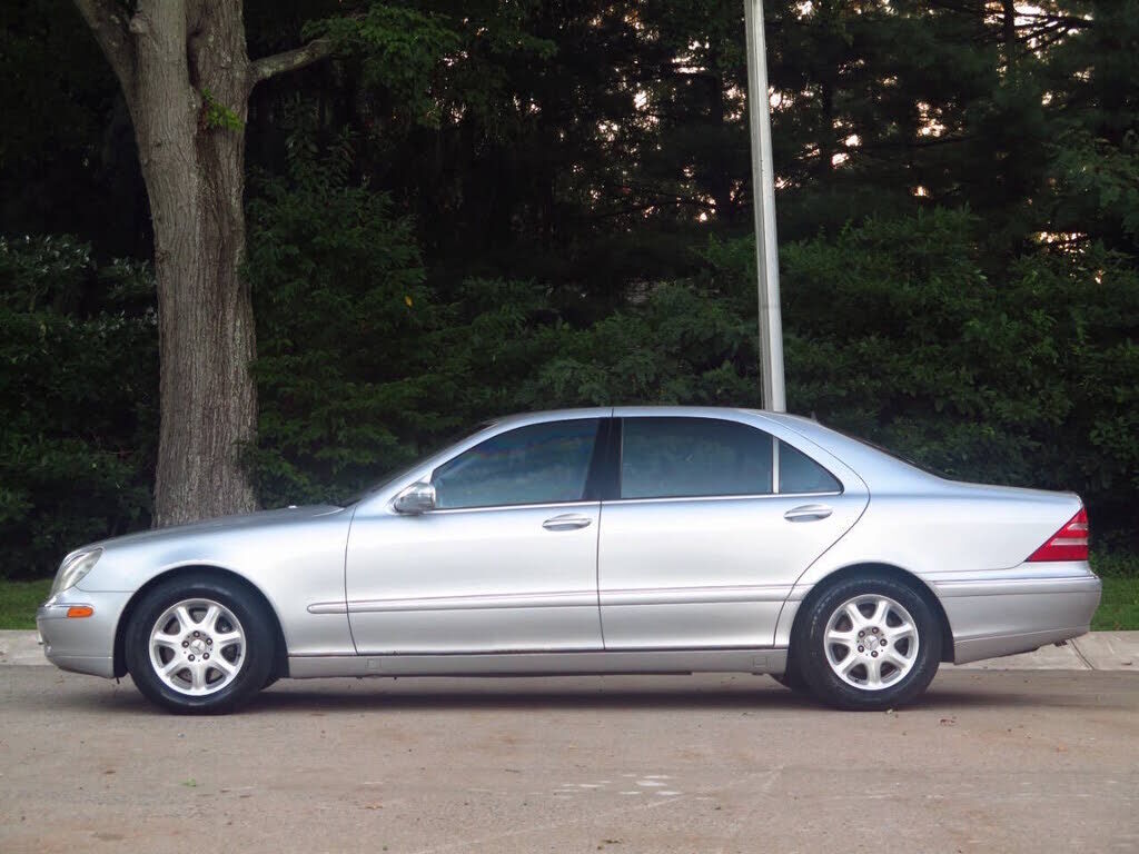 2001 Mercedes-Benz S-Class