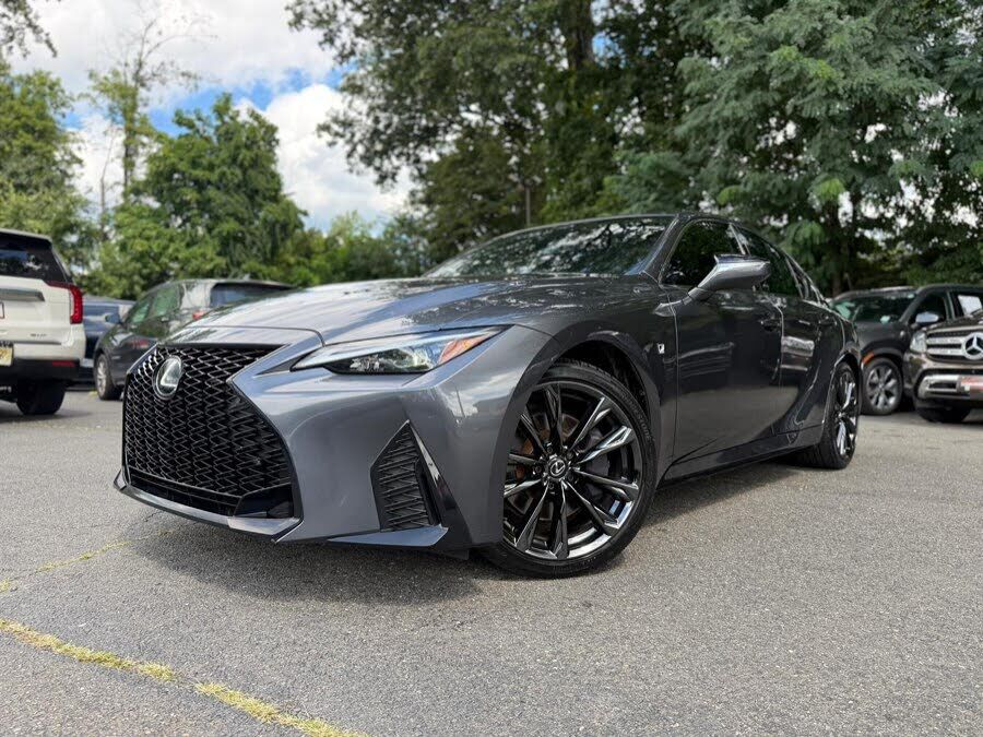 2023 Lexus IS