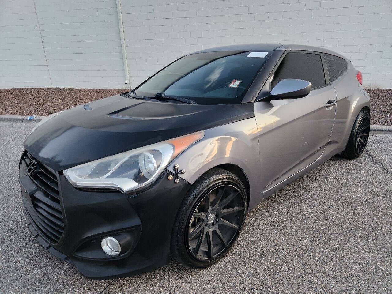 2017 HYUNDAI Veloster