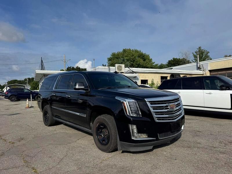 2018 CADILLAC Escalade ESV