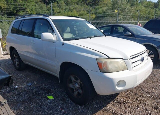 2005 TOYOTA Highlander