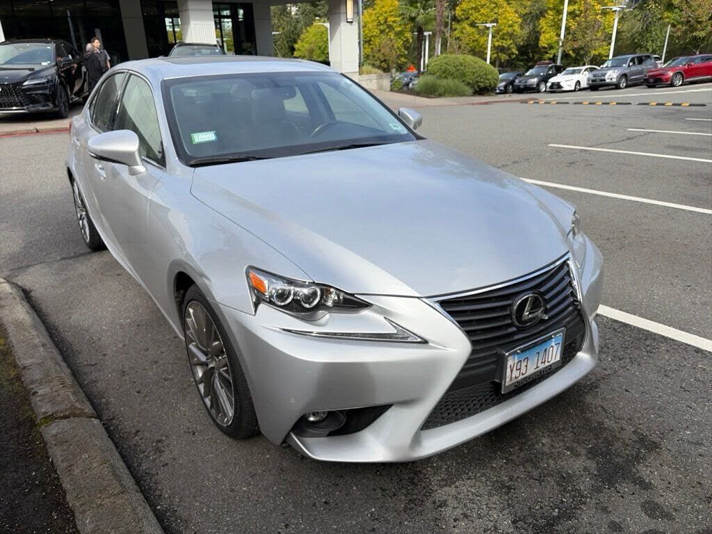 2015 Lexus IS