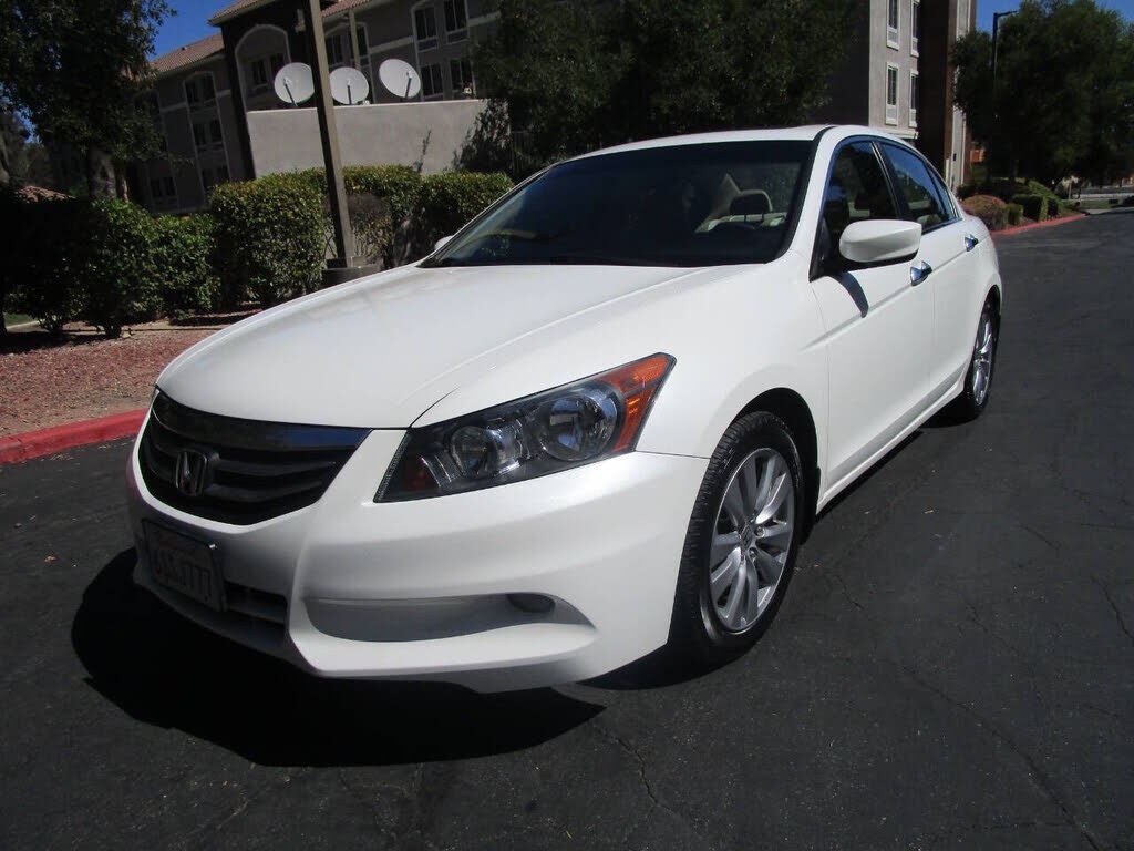 2011 HONDA Accord