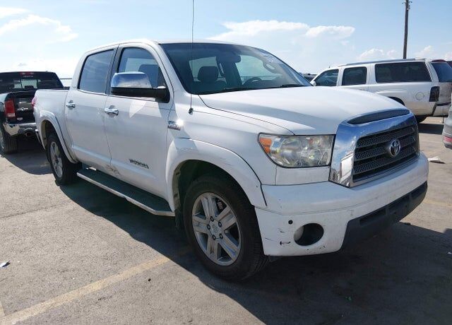 2008 TOYOTA Tundra