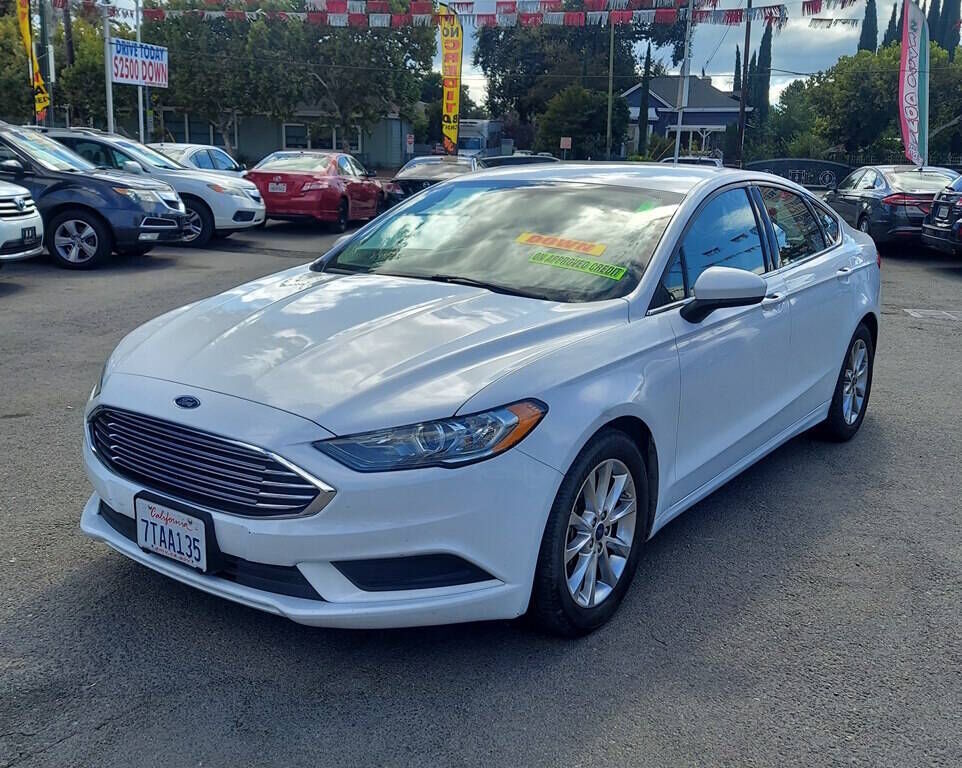 2017 FORD Fusion