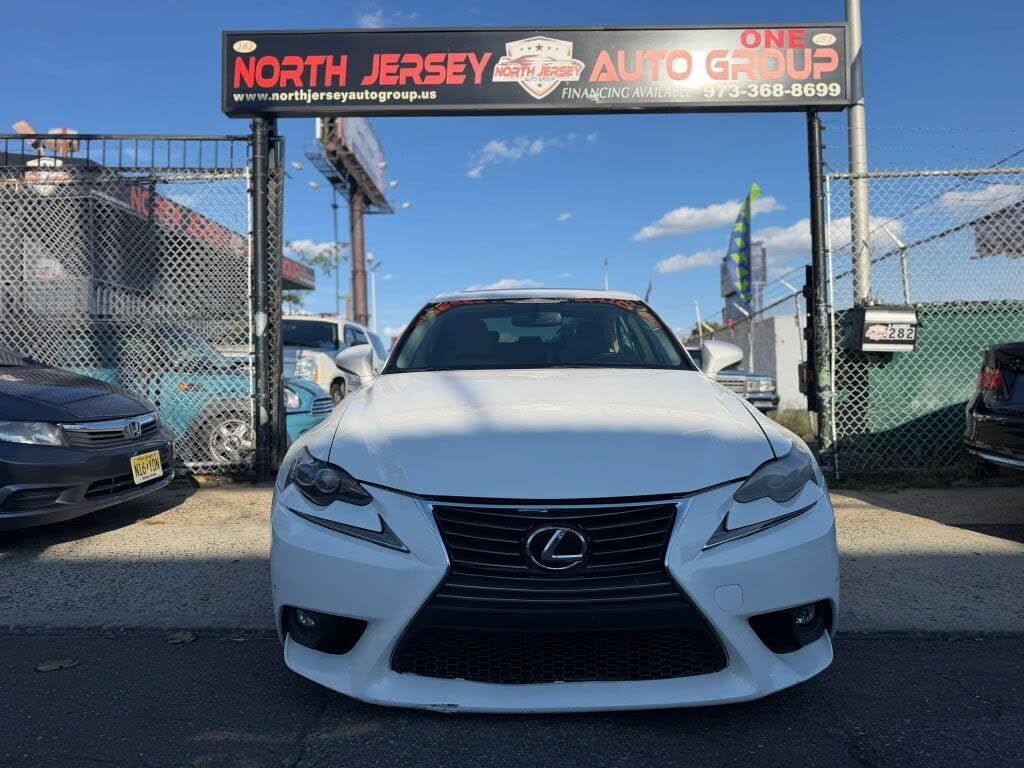 2015 LEXUS IS