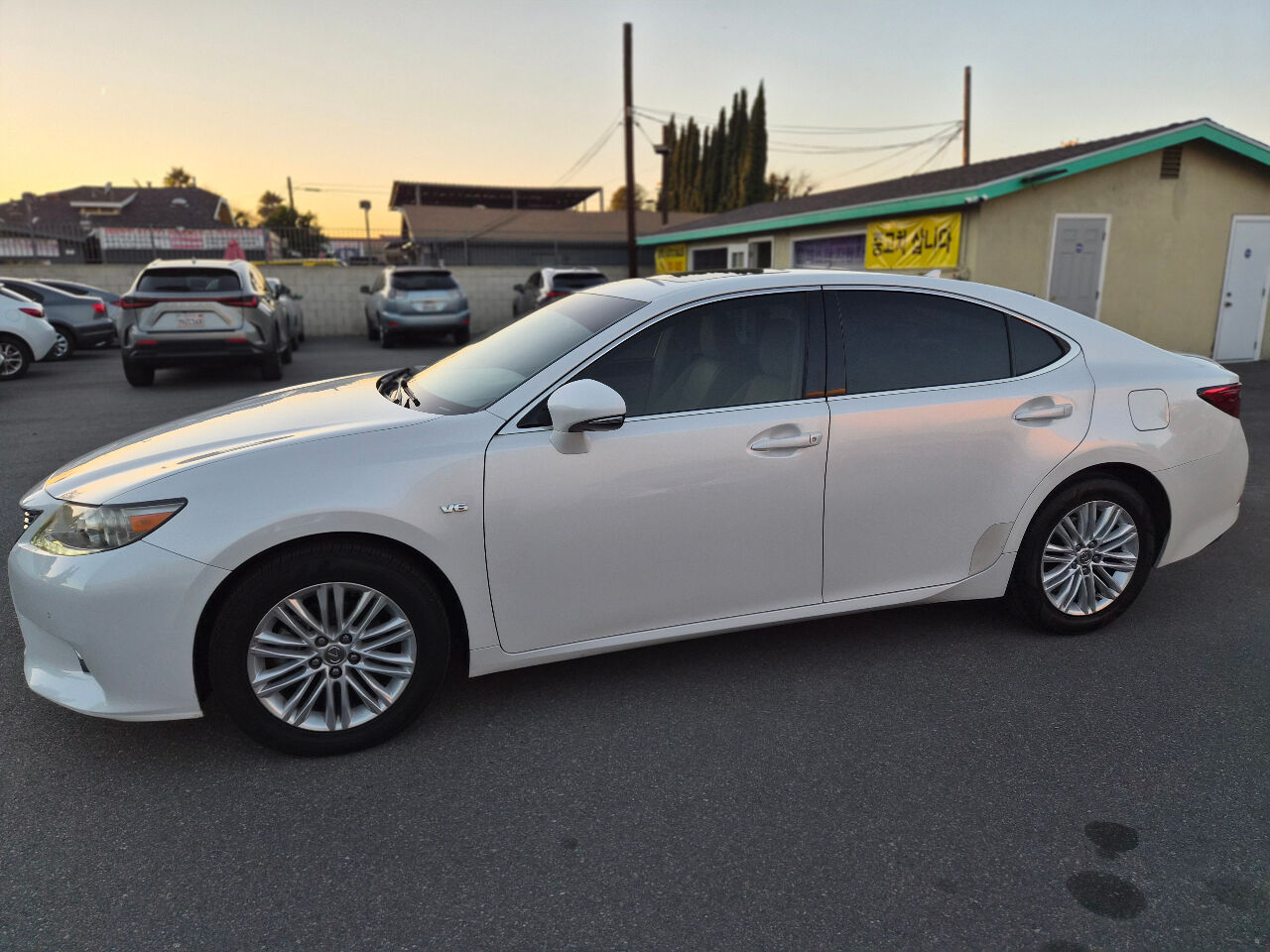 2013 LEXUS ES