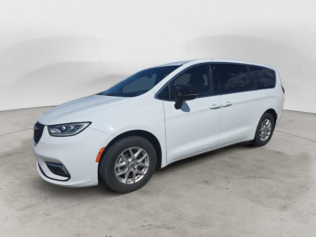 2025 CHRYSLER Pacifica