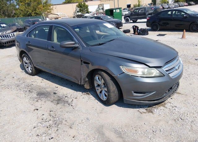 2011 FORD Taurus