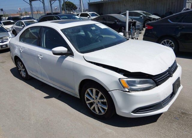 2013 VOLKSWAGEN Jetta