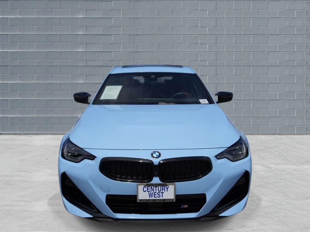 2025 BMW M240i