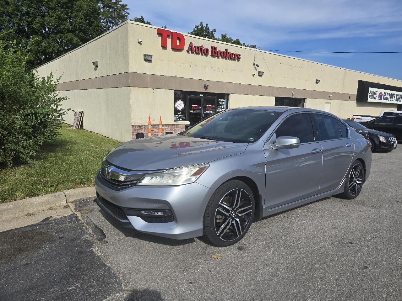 2017 HONDA Accord