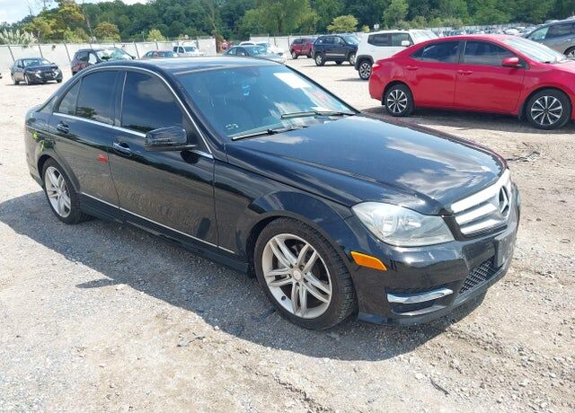 2012 MERCEDES-BENZ C-Class