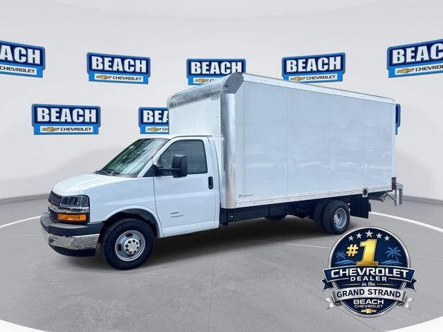 2026 CHEVROLET Express