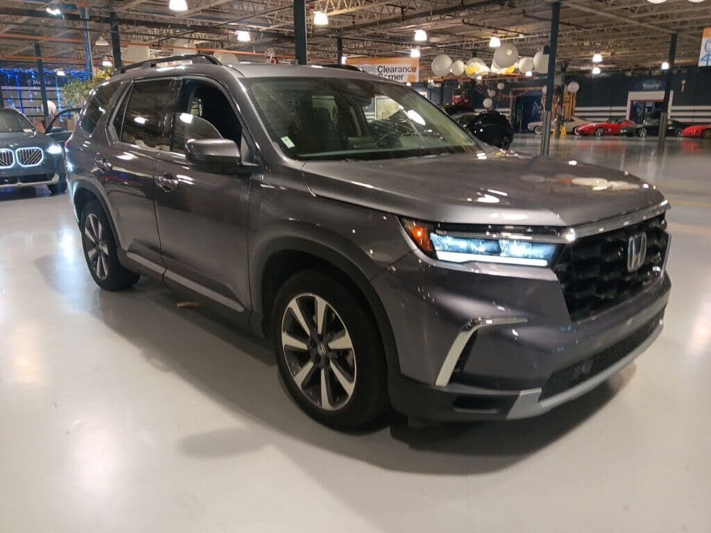 2025 HONDA Pilot