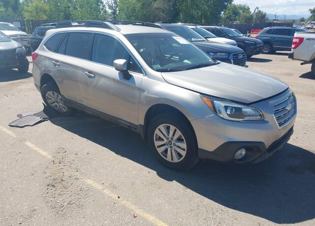 2017 SUBARU Outback
