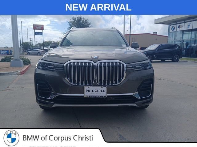 2020 BMW X7