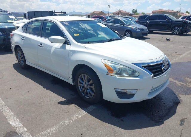 2015 NISSAN Altima