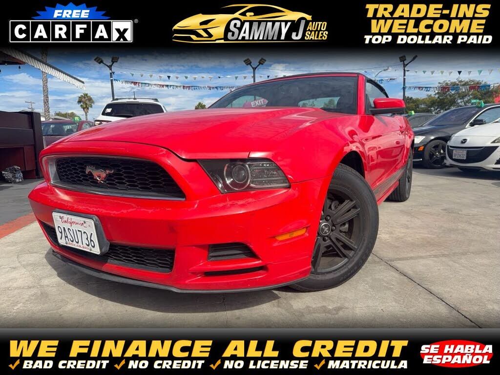 2013 FORD Mustang