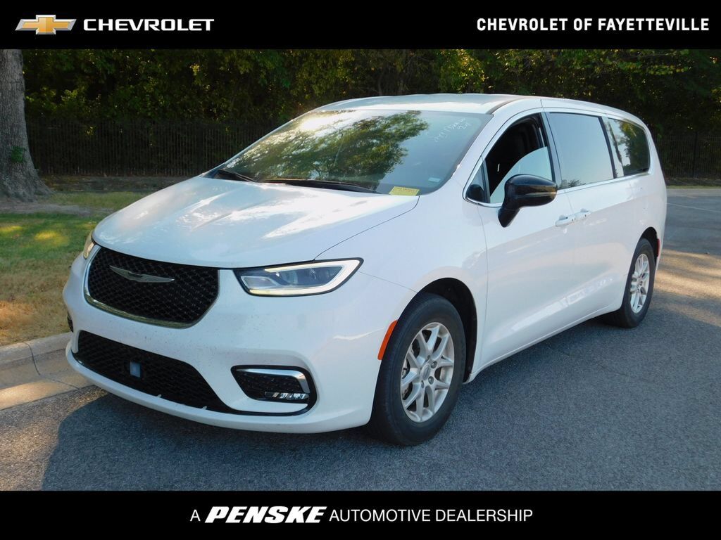 2025 CHRYSLER Pacifica