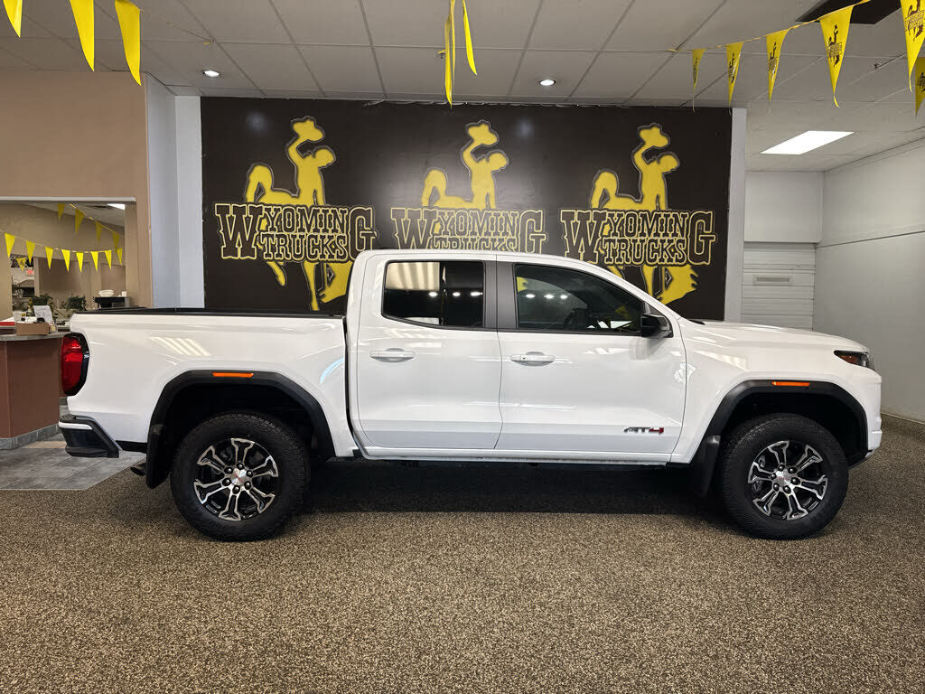 2023 GMC Canyon