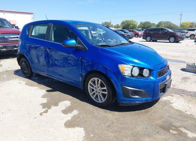 2016 CHEVROLET Sonic