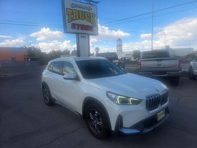2025 BMW X1