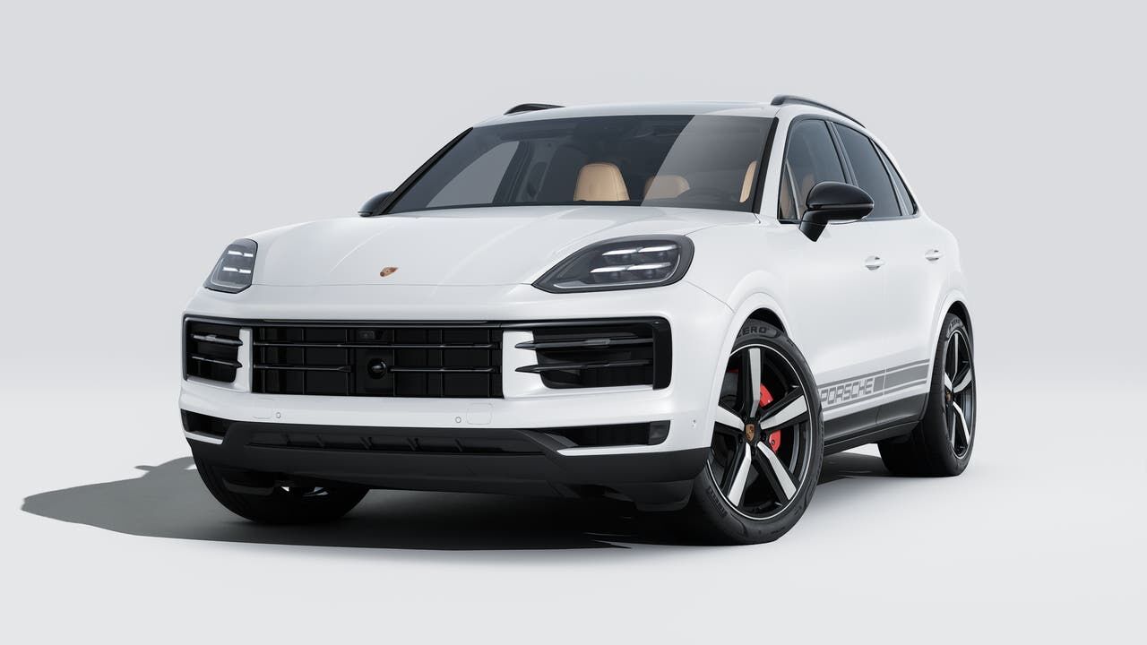 2026 PORSCHE Cayenne