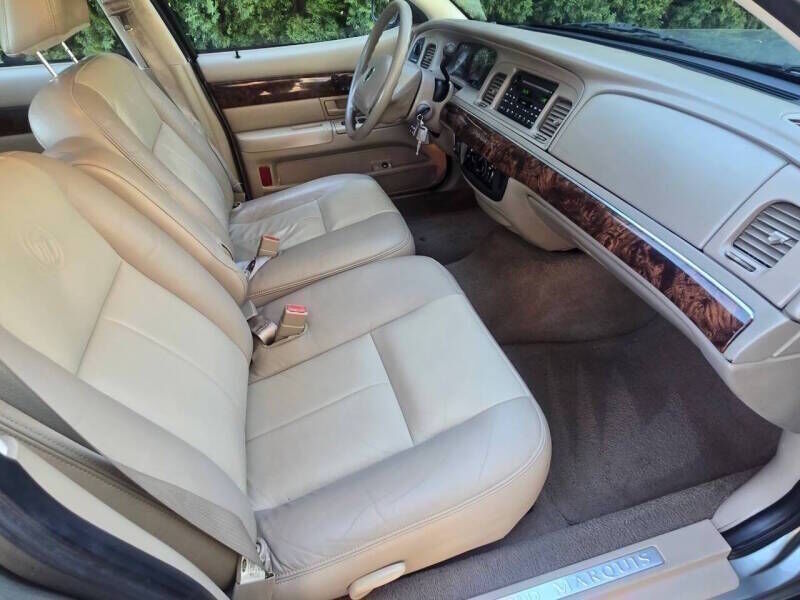 2004 MERCURY Grand Marquis