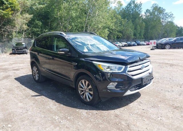 2017 FORD Escape