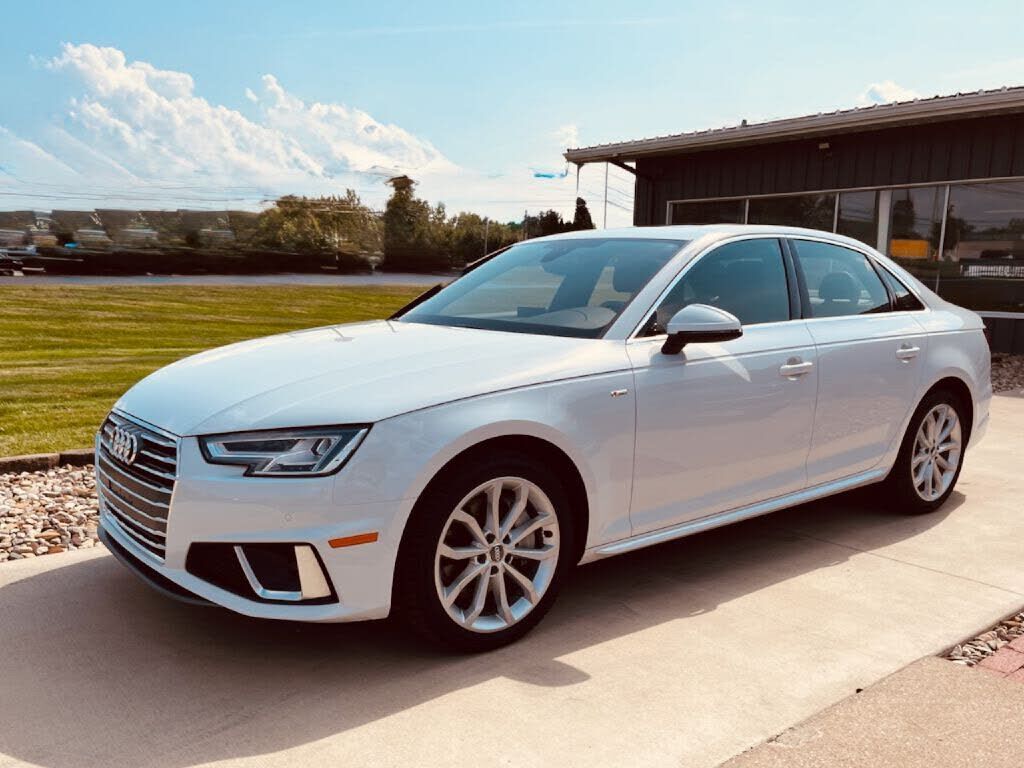 2019 AUDI A4